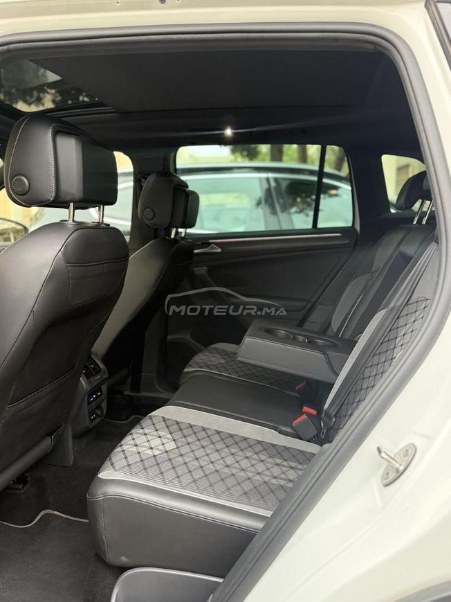 VOLKSWAGEN TIGUAN R LINE