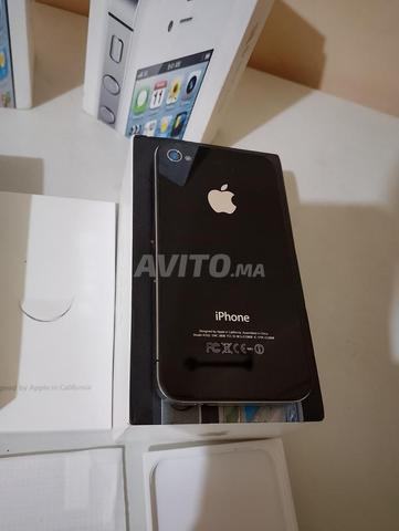 iPhone 4 et 4S Excellent État Tous Accessoires