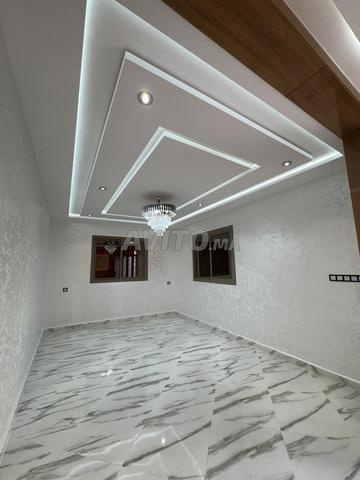 شقة واجهتين في الطابق الأرضي للبيع - 2