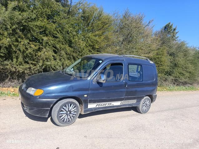 Peugeot Partner chinwya 2001