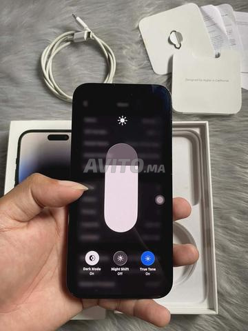 iphone 14 pro max avec les accessoires