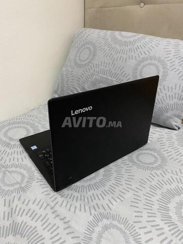 PC portable LENOVO