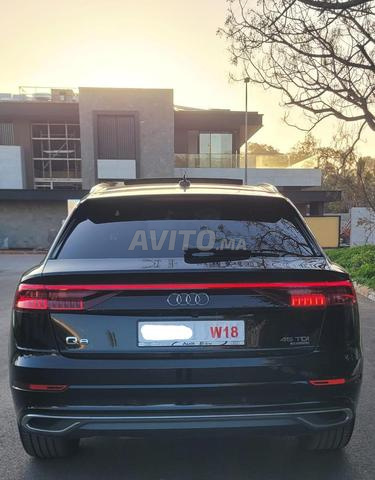 Audi Q8 sline - 2