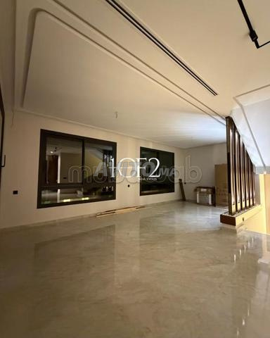 Villa de prestige à vendre a 5 min de la gare TGV