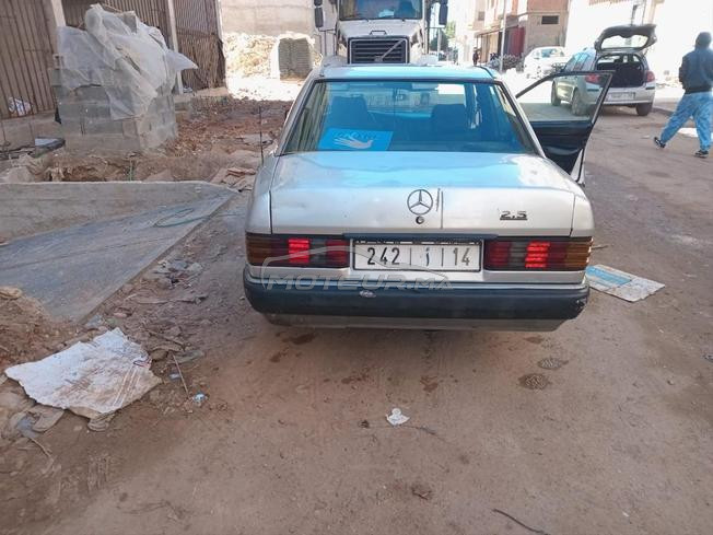 سياره مليحه نقيه موديل 90ديوان 2000