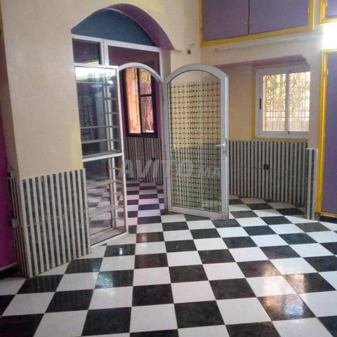 Appartement au rez-de-chaussée près de la gare routière et de l'avenue de l'Armée Royale