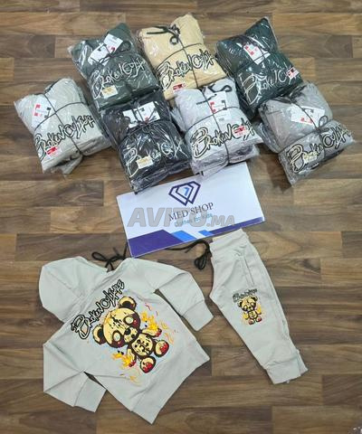 Vente de vêtements pour enfants en gros