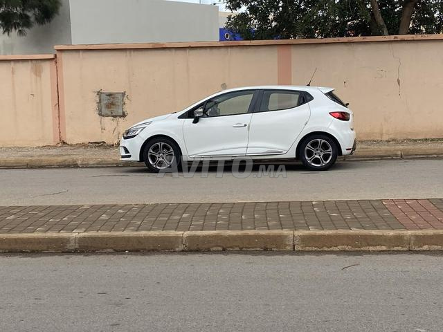 Renault Clio Diesel Manuelle 2016 à Oujda