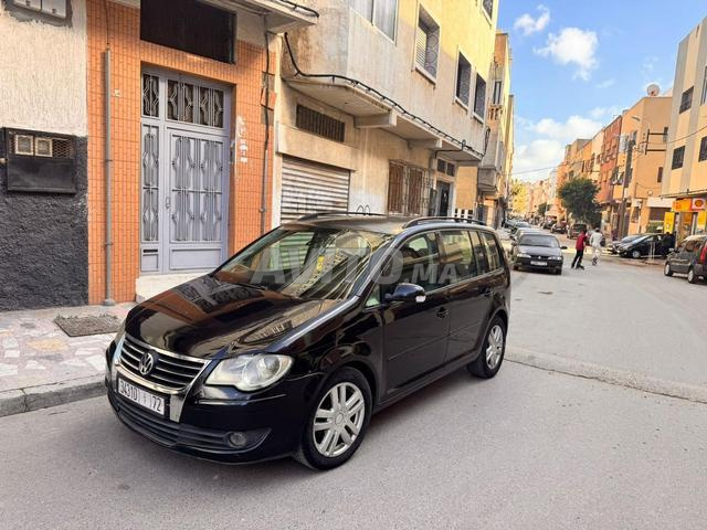 Volkswagen touran 2litr 7 places 2010