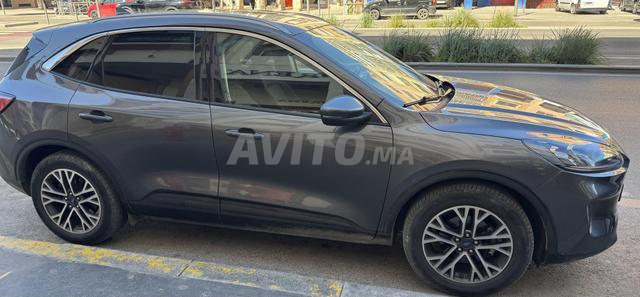 Ford Kuga en très bon état