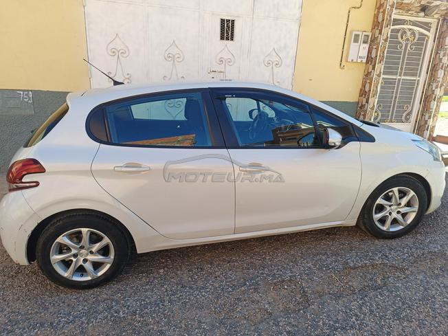 Peugeot 208 Diesel Manuelle 2019 à Khénifra