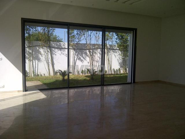 Villa refaite à neuf 400M2 Dar bouazza à louer - 2