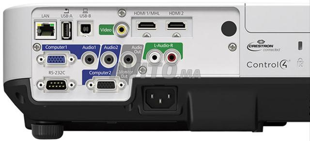 Epson EB-2250U Vidéo projecteur WUXGA 5000 Lumens - 2