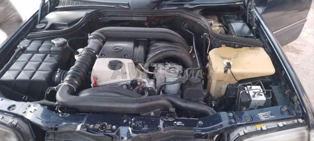 مرسيدس بنز الفئة C250 - 2