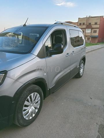 Peugeot Rifter Diesel Manuelle 2022 à El Jadida