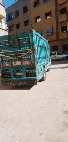 Camion en bon état, bienvenue à ceux qui le veulent (3.5 tonnes)