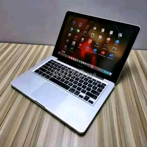 MacBook pro i5 Ram 8 Disc SSD batterie 4h - 2