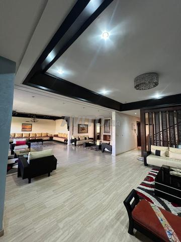 À VENDRE – VILLA EXCLUSIVE À SALA AL JADIDA