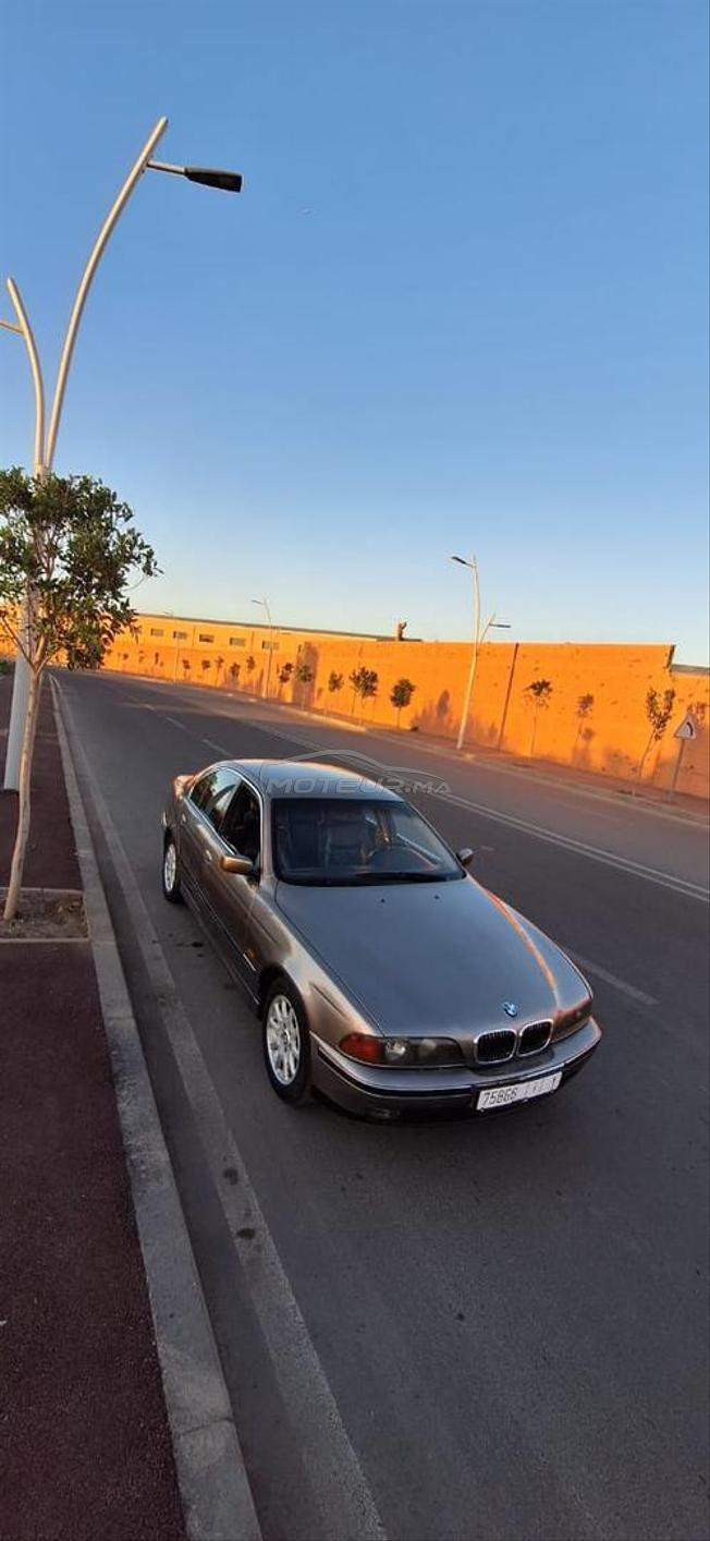 BMW E39 523i M52B25