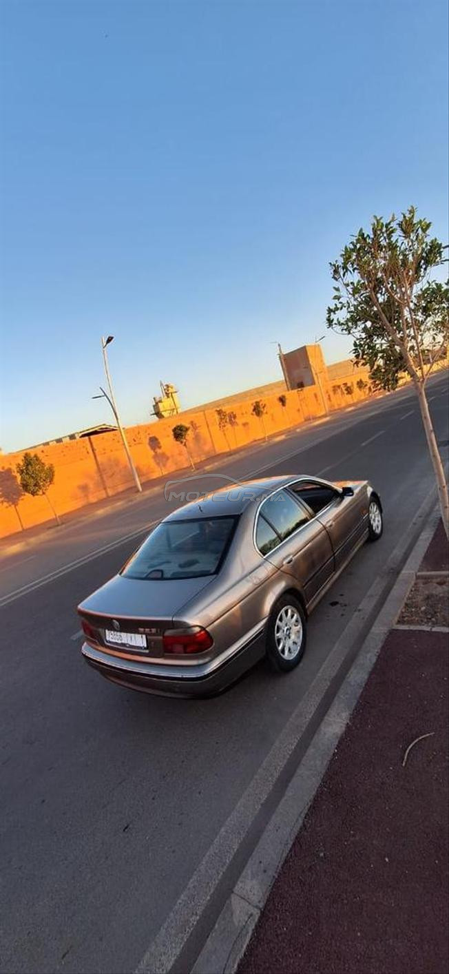 BMW E39 523i M52B25