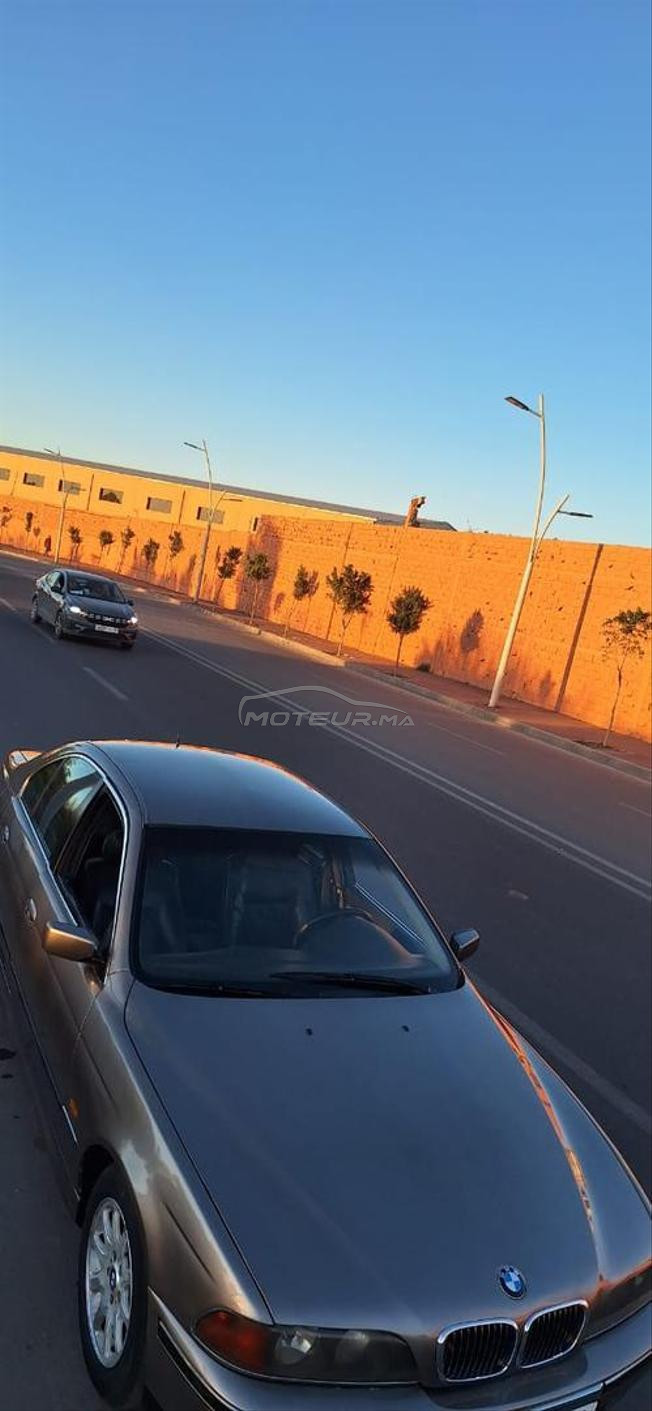 BMW E39 523i M52B25