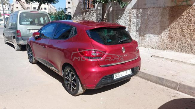clio 4 rouge