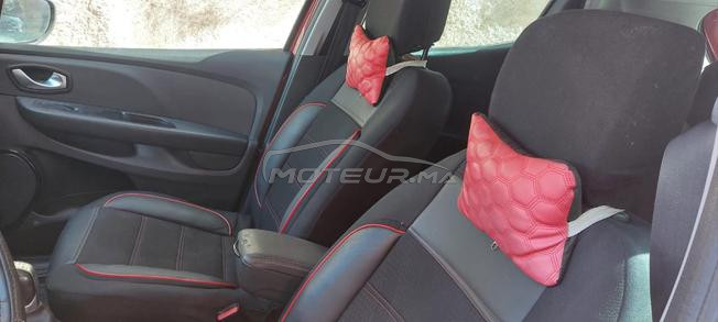 clio 4 rouge
