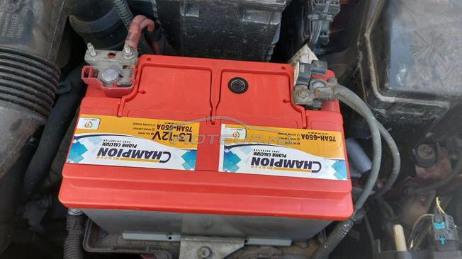 clio 4 rouge