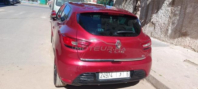 clio 4 rouge