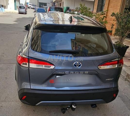 تويوتا كورولا X SUV هجينة أوتوماتيكية 2024