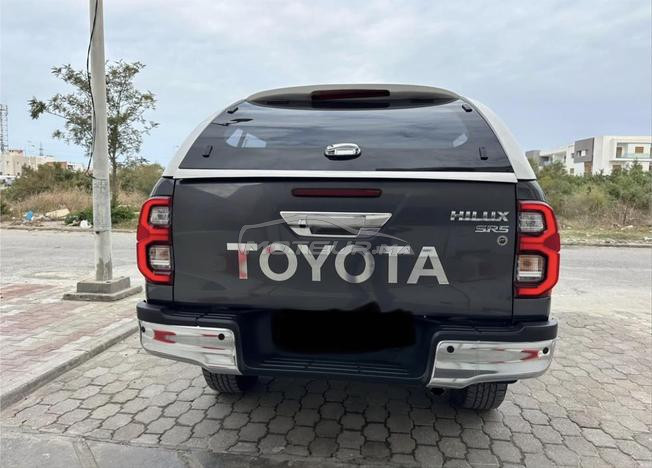toyota hilux bva