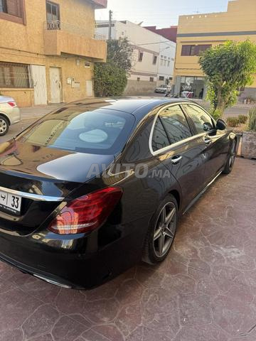 مرسيدس بنز الفئة سي 220 AMG - حالة ممتازة
