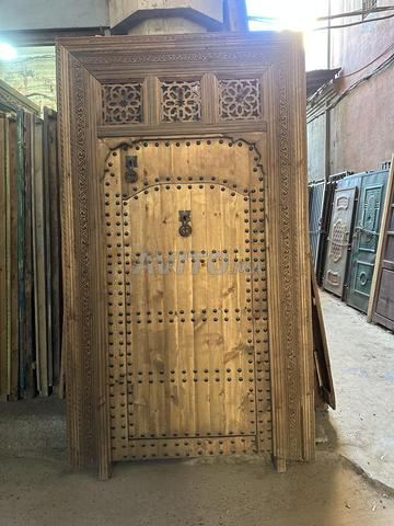 Porte en Bois Sculpté Main - Livraison Partout - 2
