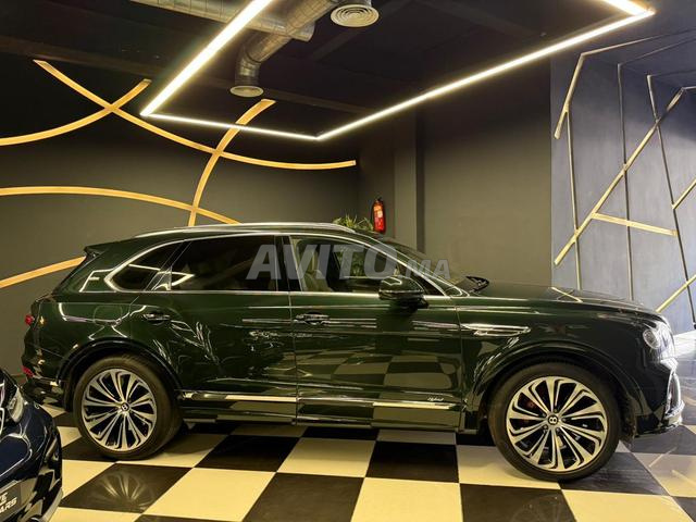 BENTLEY BENTAYGA FIRST EDITION