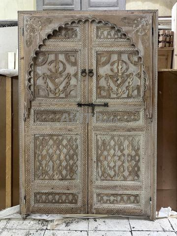 Porte de Salon en Bois Massif - Sculptée Main