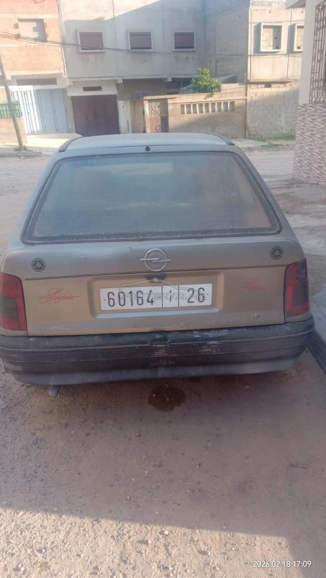 opel kadett a vendre