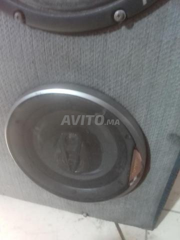 للبيع طاولة خلفية لمكبرات الصوت - 2