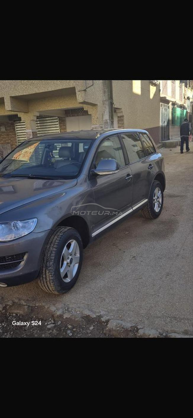 Volkswagen Touareg Diesel Automatique 2010 à Salé