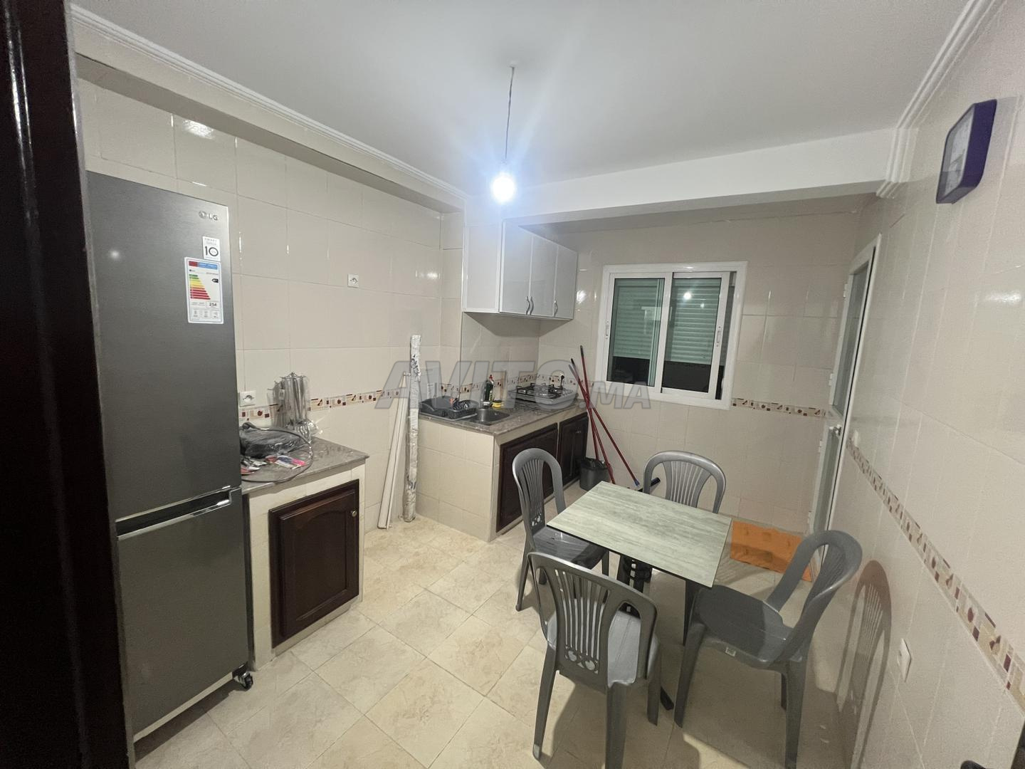 Bel appartement à louer en vacances au centre - image 4