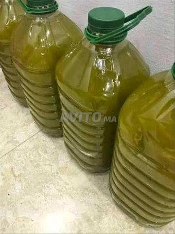 Huile d'Aoud Beldia. /huile d'olive pure