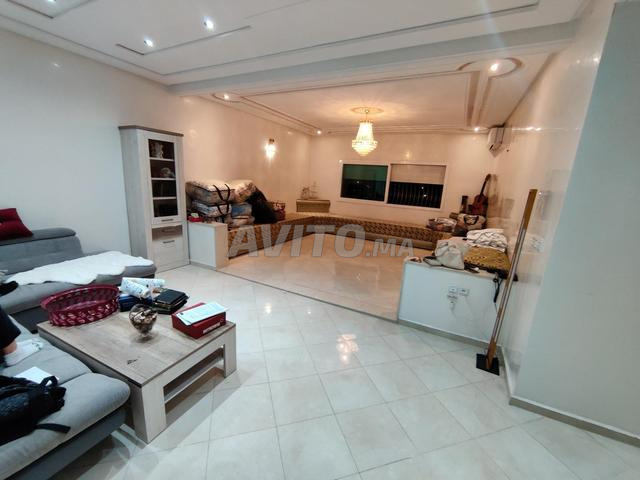 Très Joli apt 3 Chambres sans vis à vis Bensouda