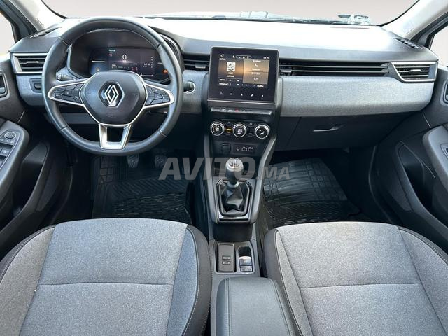 Renault Clio Diesel Manuelle 2024 à Casablanca