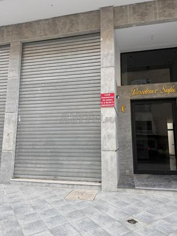 Locaux commerciaux neufs ,plusieurs superficies