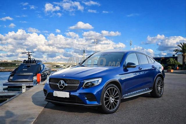 Mercedes-Benz 220 Diesel Automatique 2020 à Salé