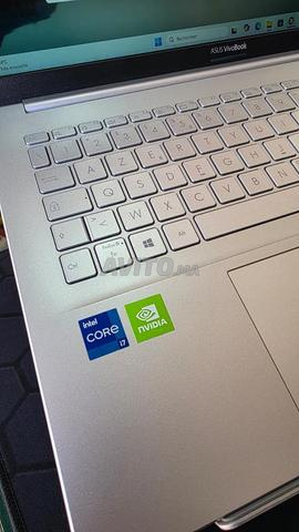 Asus Vivobook 15 i7 16GB 512GB Nvidia 2GB