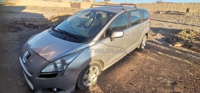 Peugeot 5008 Diesel Manuelle 2012 à Tinghir