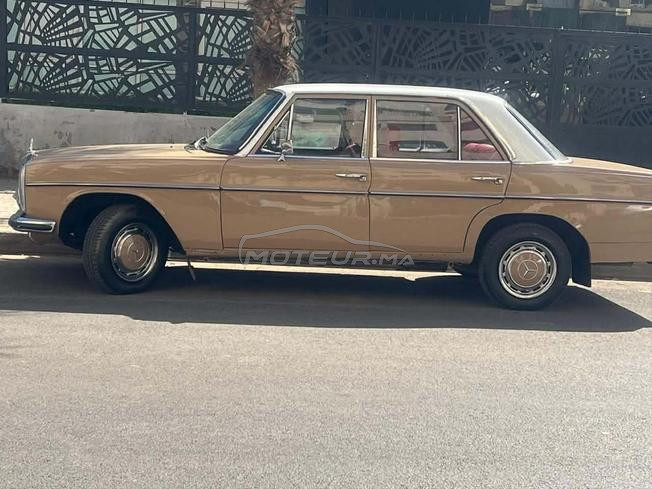 Mercedes-Benz 220 Diesel Manuelle 1974
