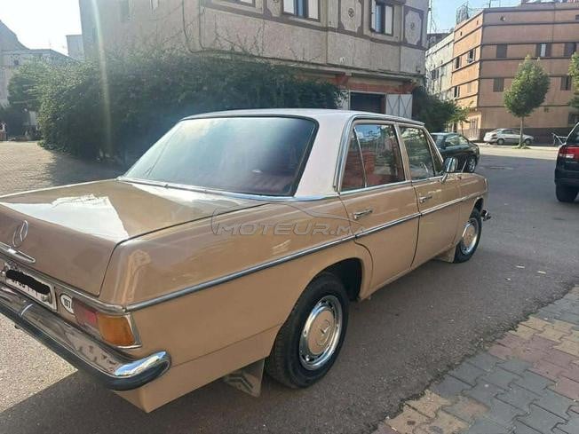 Mercedes-Benz 220 Diesel Manuelle 1974