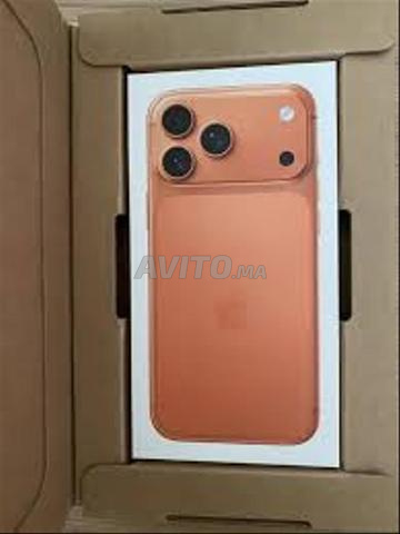 NEUVE IPHONE 17 PROO 256G ORANGE / lbi3 f ma7al