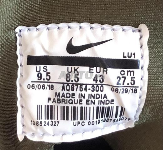 Nike Court Borough Mid Winter. Taille 43